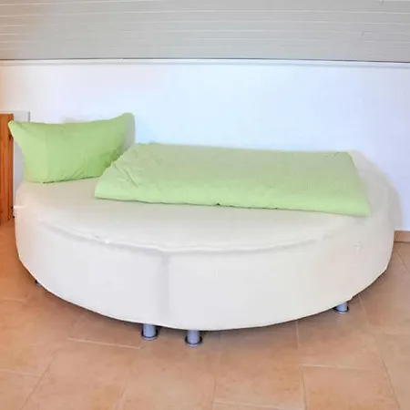 Ferienwohnung Gruenow 아파트 *